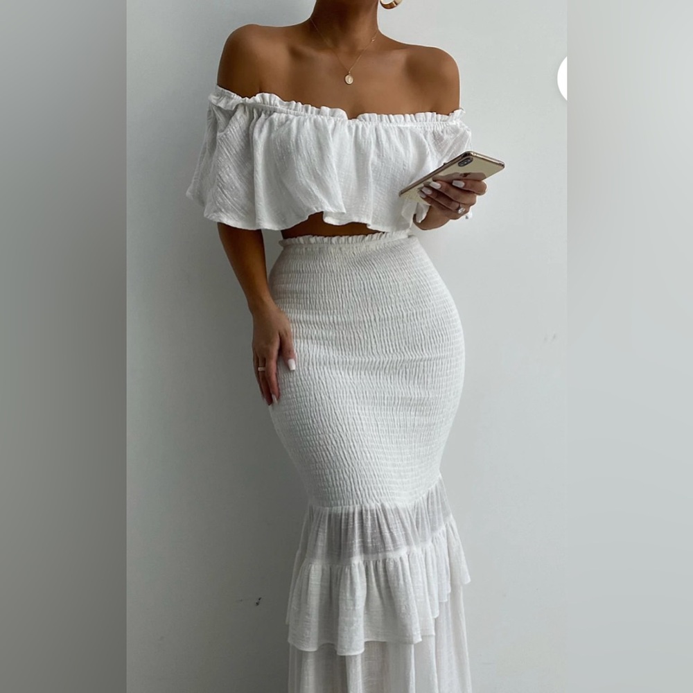 WHITE SIENNA RUFFLED SKIRT SET